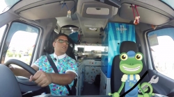 تجربه های جدید با گیکو - مهمانی در اتوبوس